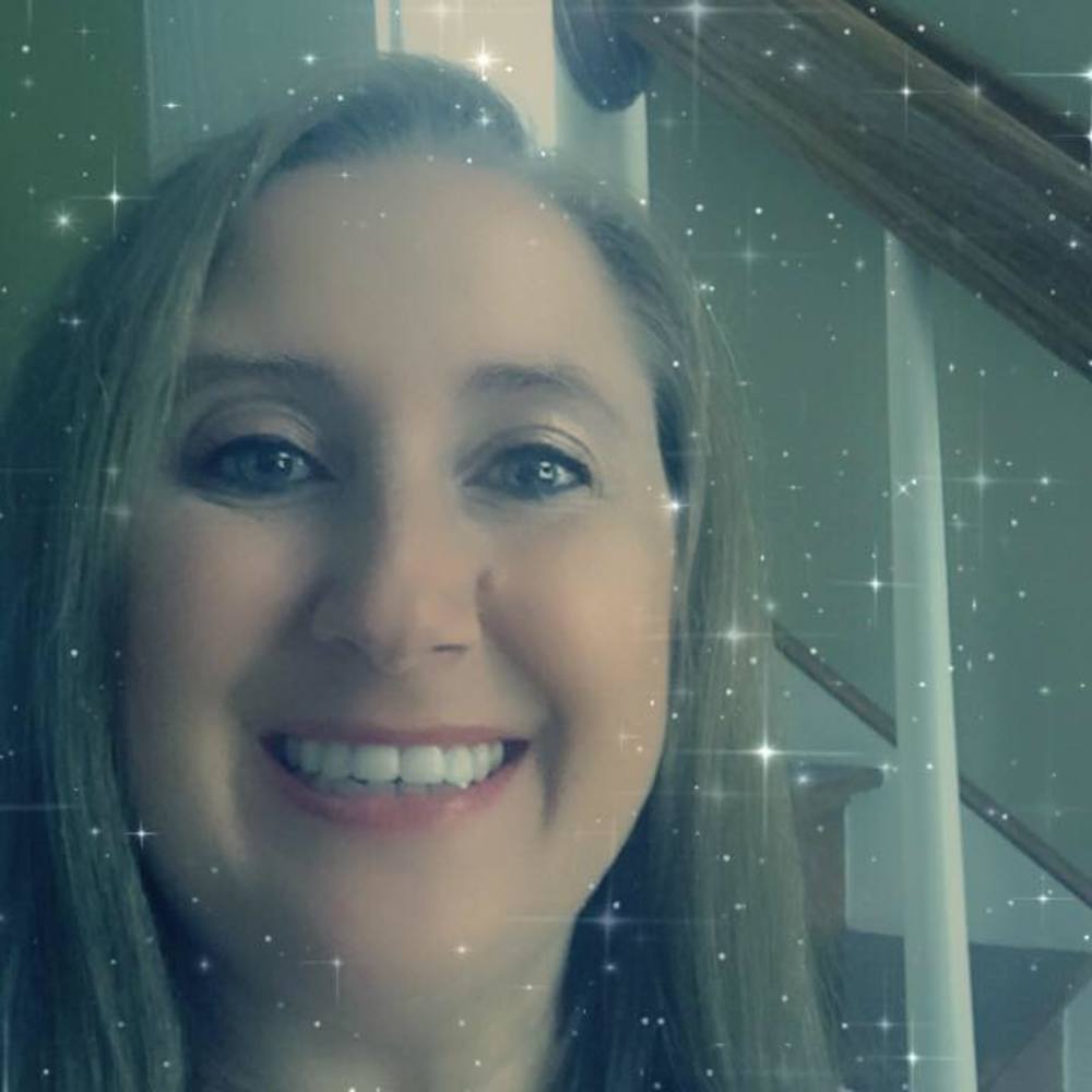 Meet your Posher, April